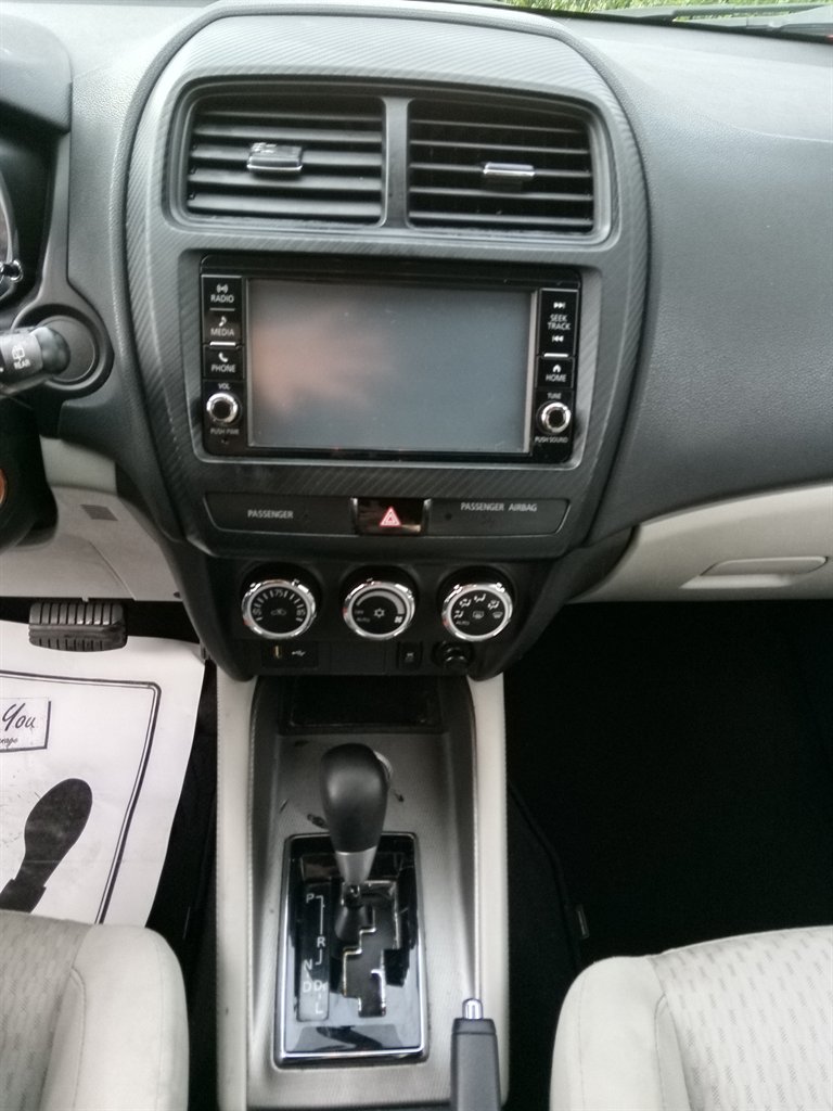 2018 Mitsubishi Outlander Sport ES - Photo 13