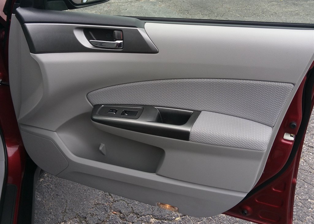 2012 Subaru Forester X Premium Package - Photo 19