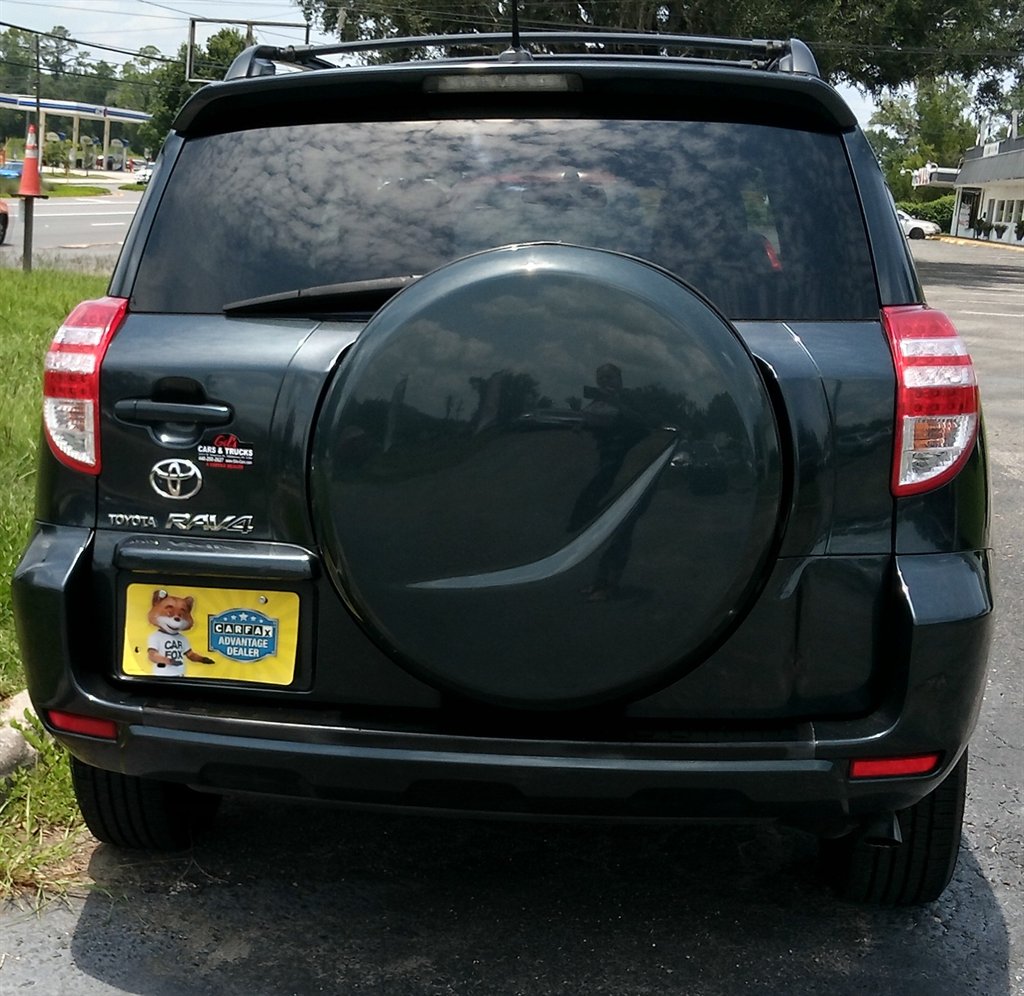 2010 Toyota RAV4 Base - Photo 7