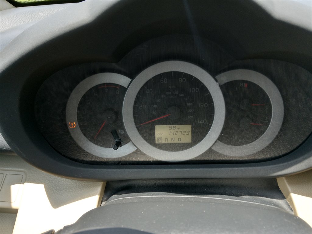 2010 Toyota RAV4 Base - Photo 11