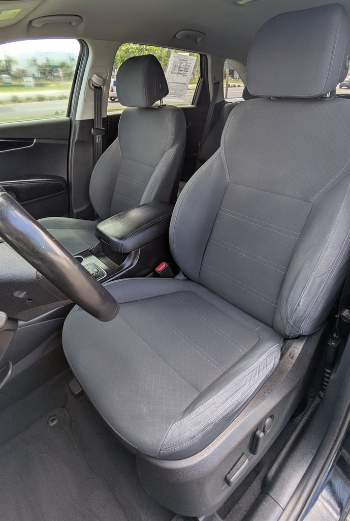 2017 Kia Sorento LX - Photo 12